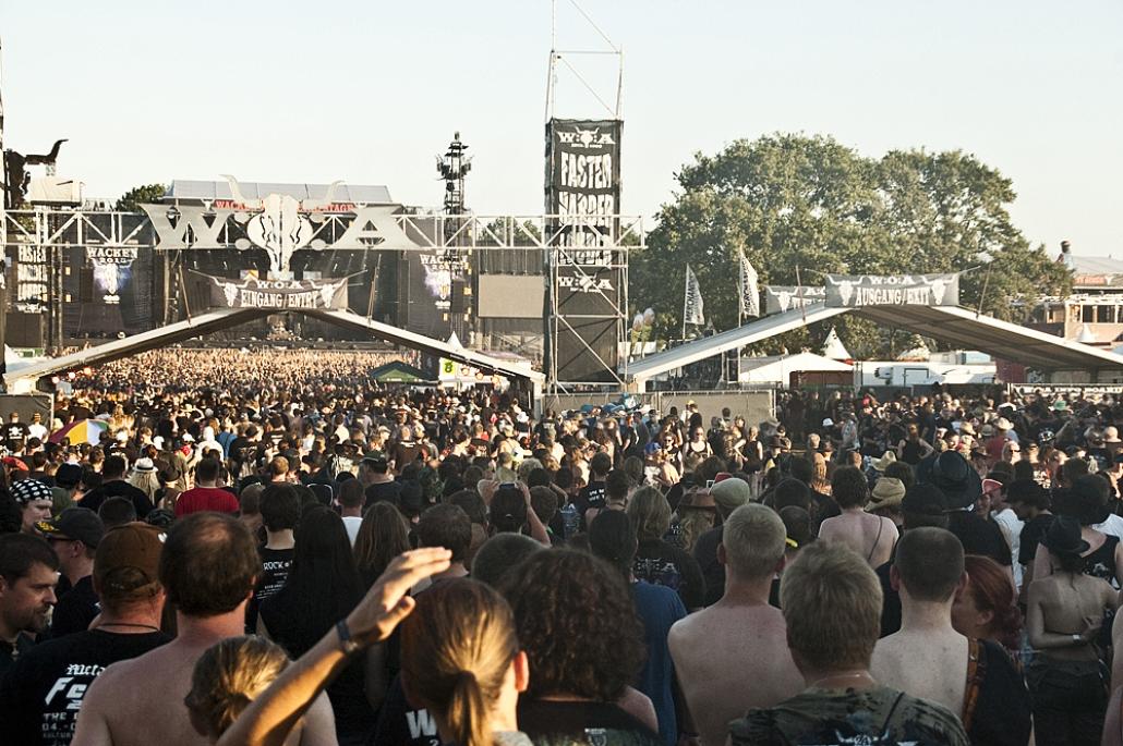 Petrus ist ein Metalhead!