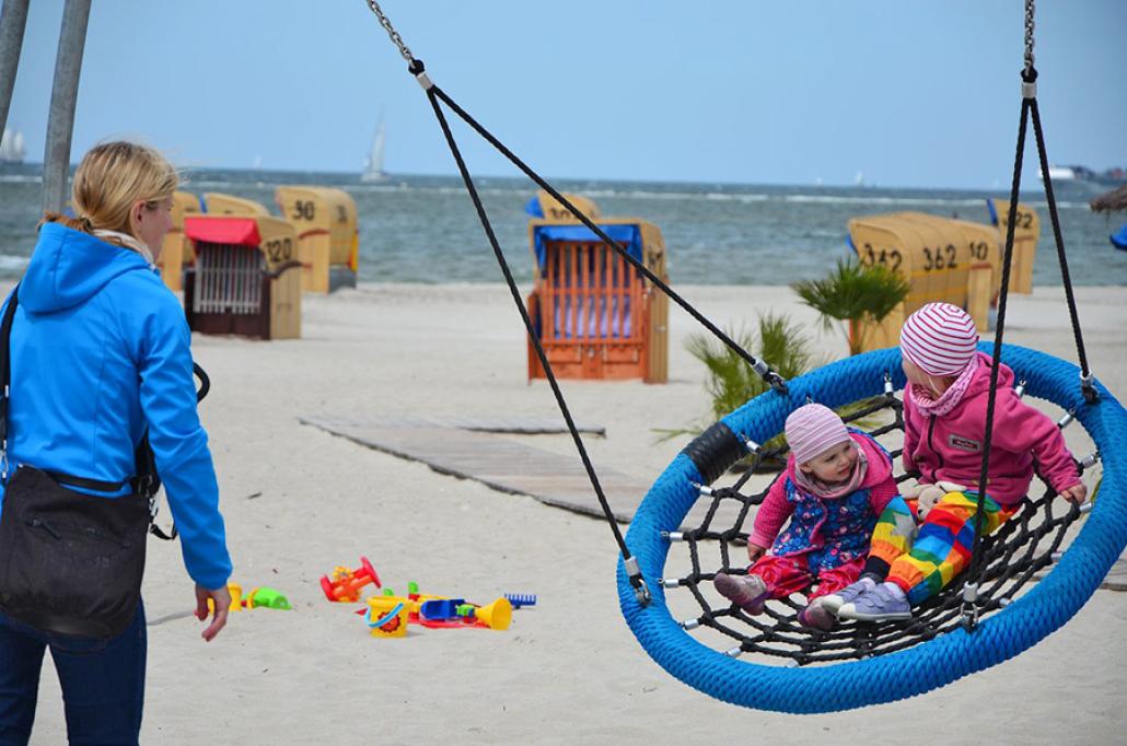 Spielen am Strand